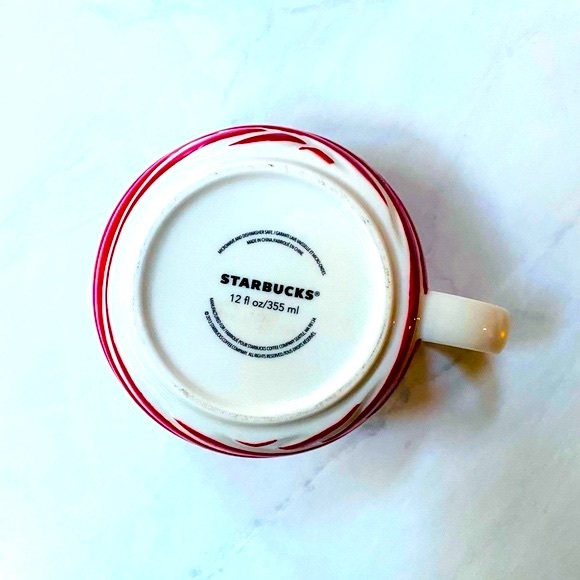 🌺4 Items 25$🌺 Starbucks Mug - Red & White Swirl - Ceramic - Picture 5 of 6